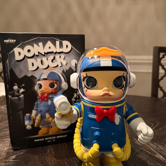 Pop Mart (Disney) - Mega Space Molly Donald Duck 400% - Picture 5 of 12